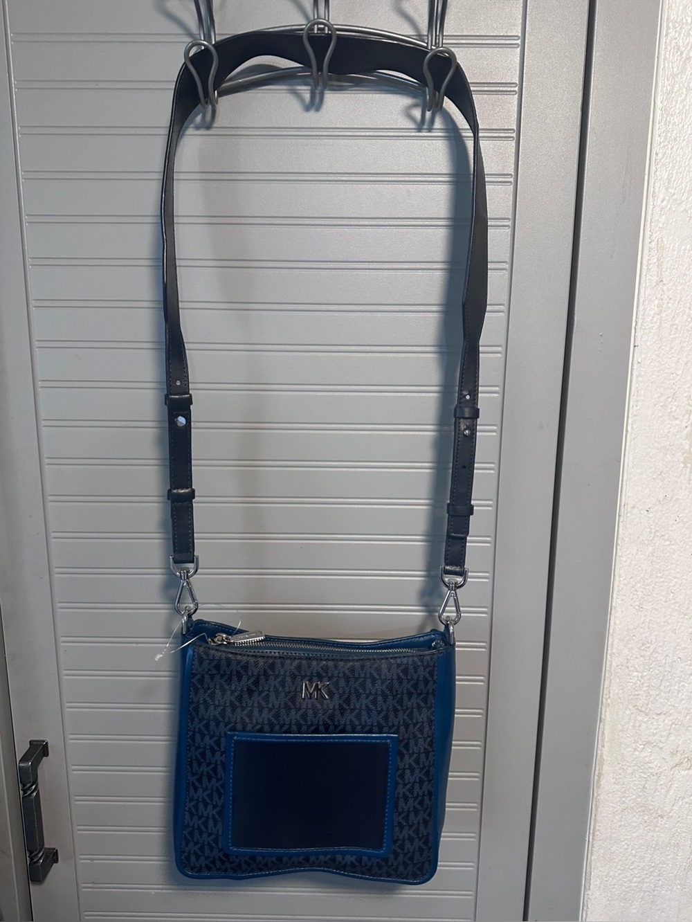 Michael Kors Gloria Logo and Leather Swing-pack/Messenger Admiral Navy Blue Teal - Picture 16 of 16